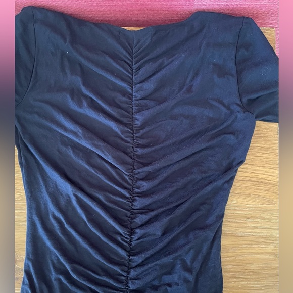 NEW Navy cotton dress with shirred/ruched back & side seams for flattering fit - Picture 4 of 8